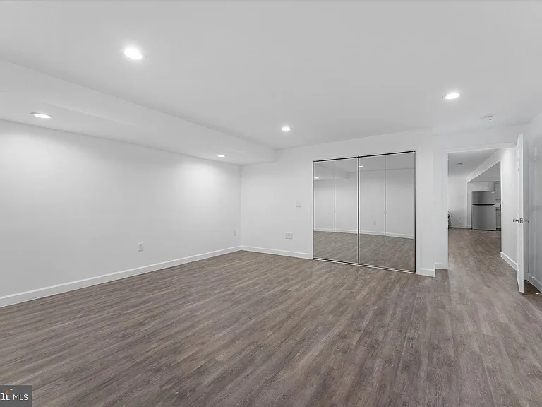 217 Bridgewater Dr — Photo 15