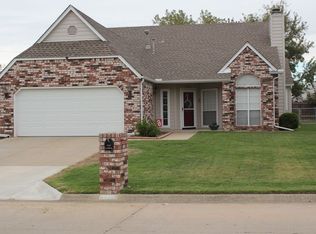 19607 E 37th St S, Broken Arrow, OK 74014