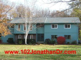 102 Jonathan Dr, Vernon, CT 06066