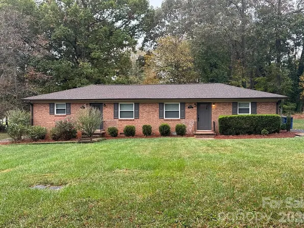 1000 1st Street Dr SE, Conover, NC 28613
