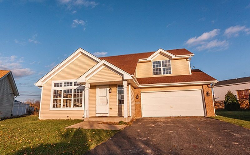 1st image of 3810 Carrollton Ct