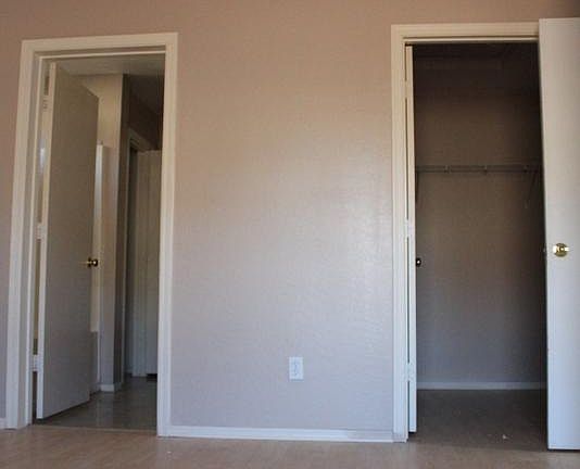 4th image of 3122 W T Ryan Ln