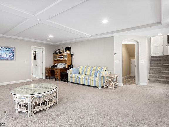 4th image of 10155 Bishops Peak Ct
