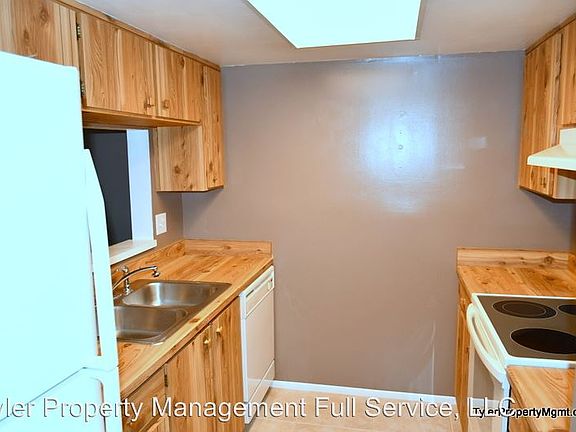 4th image of 112 La Costa Ln #114