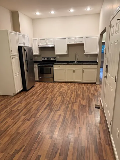 2 bed, 1185 sqft, $1,250 — Photo 3
