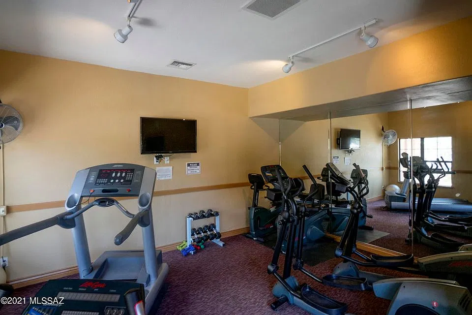 1 bed, 775 sqft, $1,900 — Photo 4