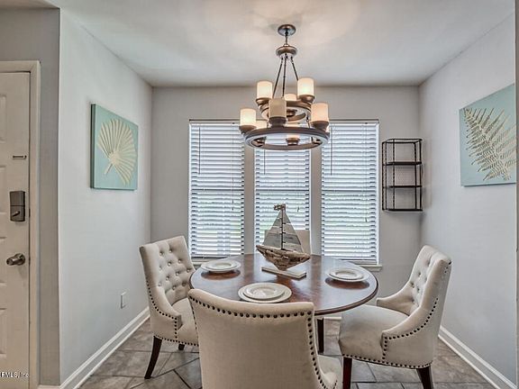 4th image of 5615 San Juan Ave APT 109