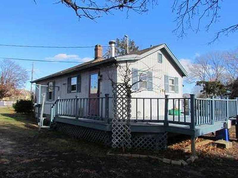 2nd image of 5 Enfield Ave