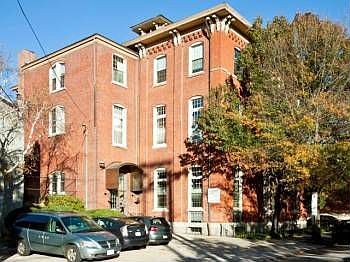 1st image of 915-25 Bainbridge St APT 104