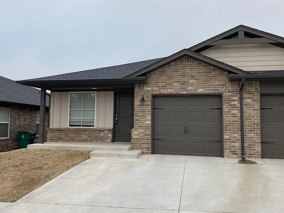 11213 Northstar Ln