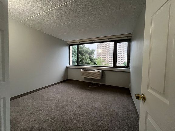5th image of 83 Scovill St #3