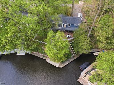 2410 Plum Creek Dr, Rock Creek, OH, 44084