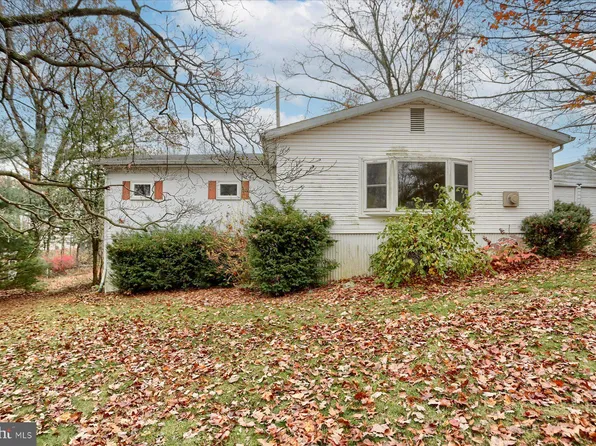 335 Stone Church Rd, Carlisle, PA 17015