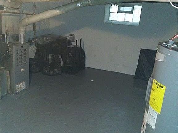 5th image of 7427 Spafford Rd