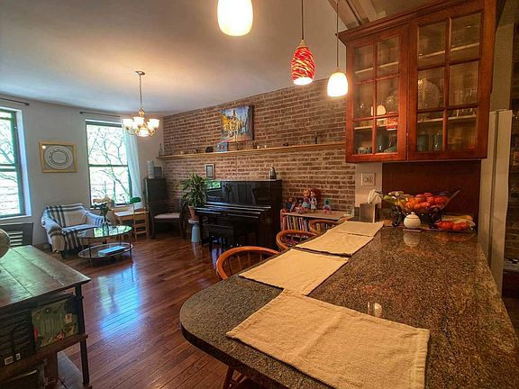 5th image of 839 W End Ave APT 7D