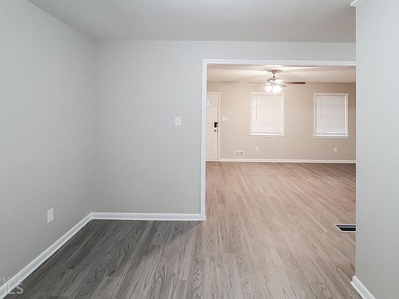 5th image of 470 Jefferson Ave