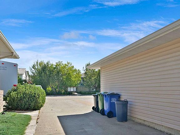 5th image of 62 E West Mitford Cres