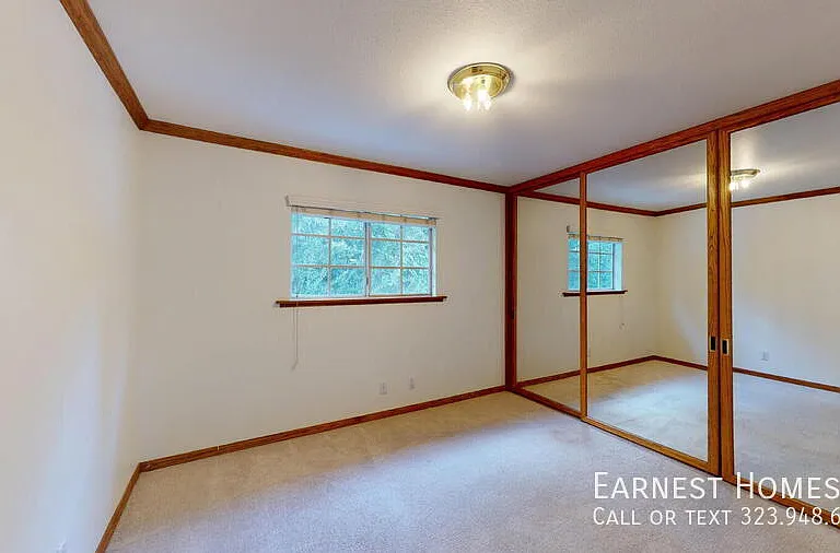 4339 Alhama Dr — Photo 21
