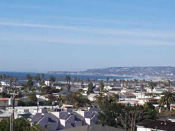 2nd image of 4773 Santa Cruz Ave