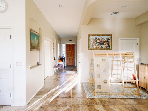 4th image of 10404 S Painted Mare Dr