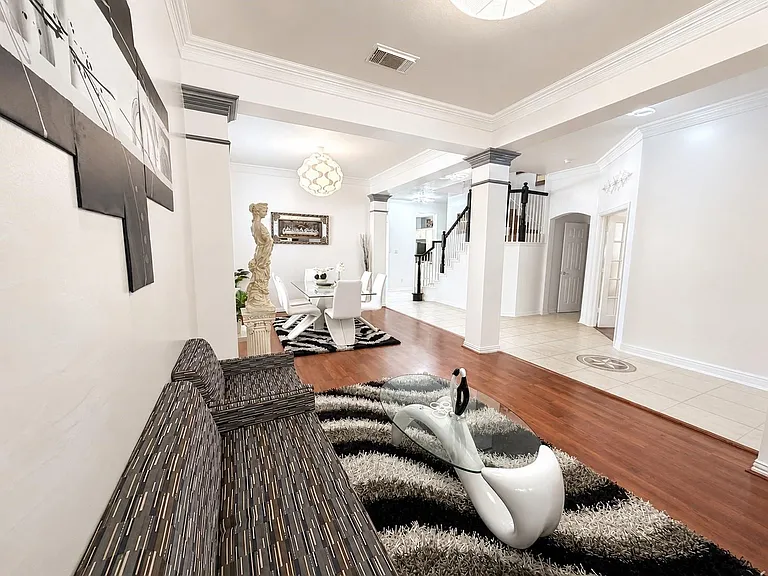 5507 Cranston Ct — Photo 4