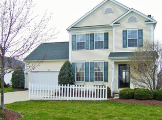 9064 Victoria Ln, North Ridgeville, OH 44039