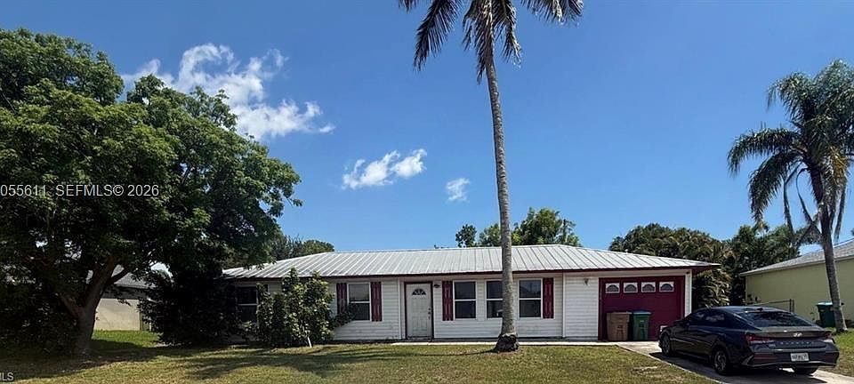 1st image of 706 SW 31st St