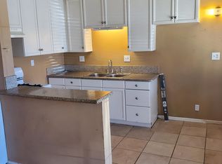 38130 11th St E #8, Palmdale, CA 93550