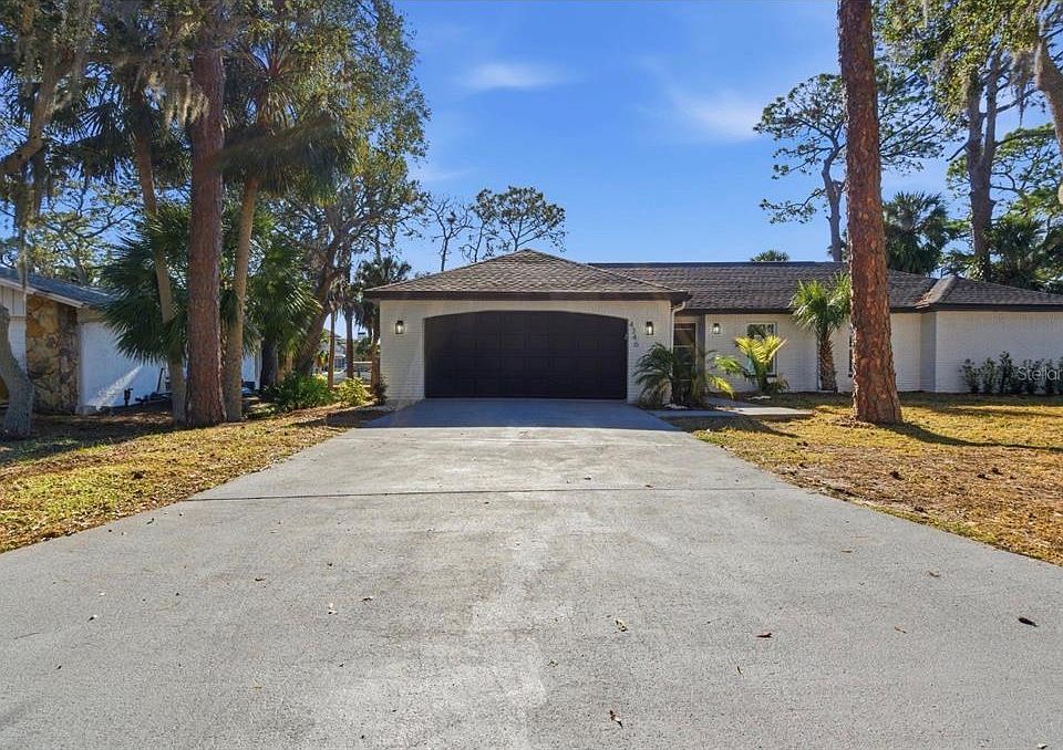 1st image of 4346 Marine Pkwy