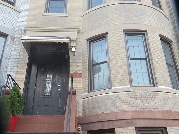 2nd image of 1782 Bergen St APT 3