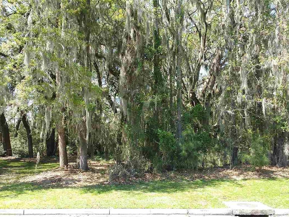 2nd image of 85 Bostick Cir
