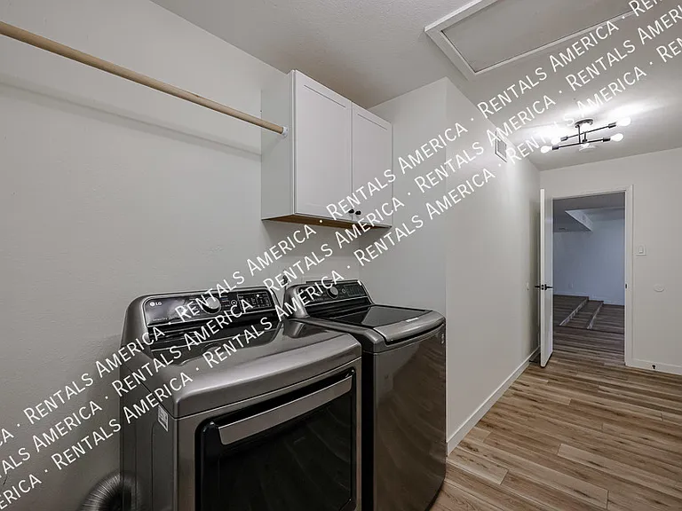 1430 E Bell De Mar Dr — Photo 32