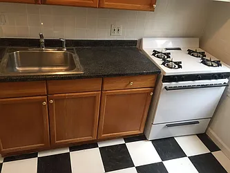 Rented by Metroline Realty