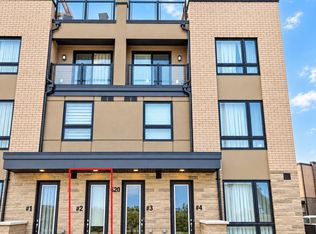 620 Rexdale Blvd #2, Toronto, ON M9W 1N6