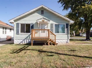 2401 Adams St, Granite City, IL 62040