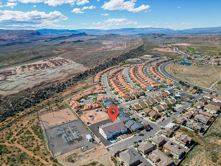 Shadow Ridge Apartments — Photo 49