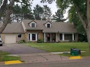 166 N 2nd St, Dorchester, WI 54425