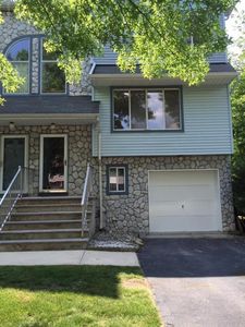 80 Lone Star Ln, Manalapan, NJ, 07726