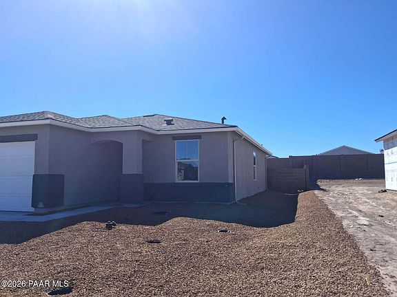 2nd image of 1143 Meta Rd