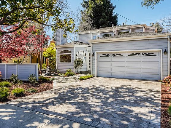 2nd image of 309 University Dr
