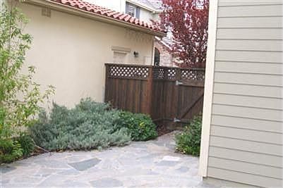 3rd image of 6297 Newhaven Ln