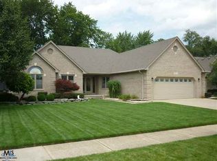 14427 Merci Ln, Sterling Heights, MI 48313