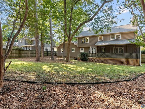 4th image of 15009 Collier Dr SE