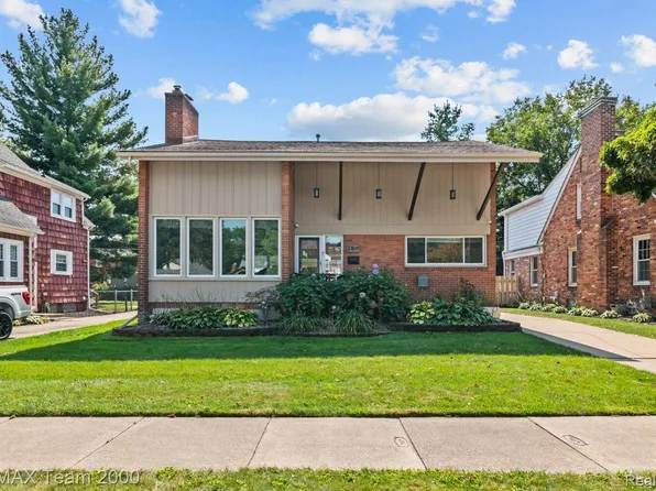 23645 Rockford St, Dearborn, MI 48124