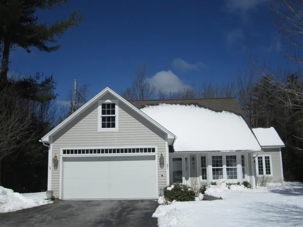 21 Conifer Lane, New London, NH 03257