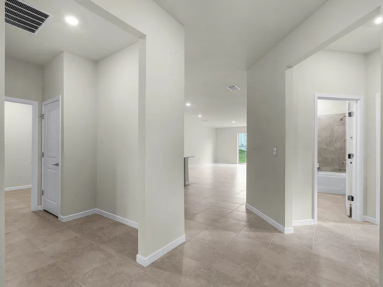14307 Noto Ave — Photo 2