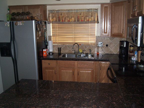 5th image of 2002 N 57th Dr