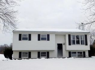46 Chestnut Dr, Whitney Pt, NY 13862