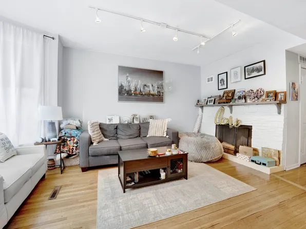 1246 W Nelson St, Chicago, IL