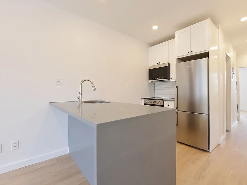 1st image of 197 Prospect Ave APT 3L